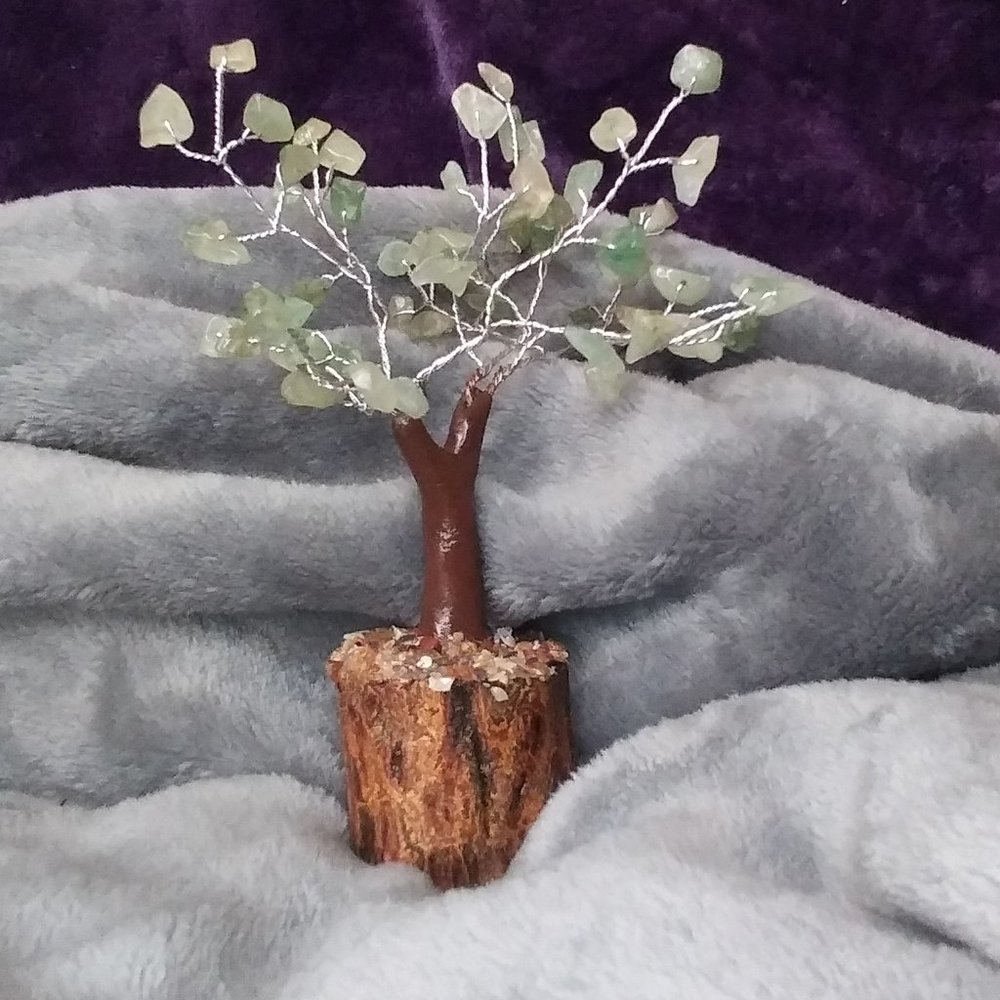 Jade gemstone tree